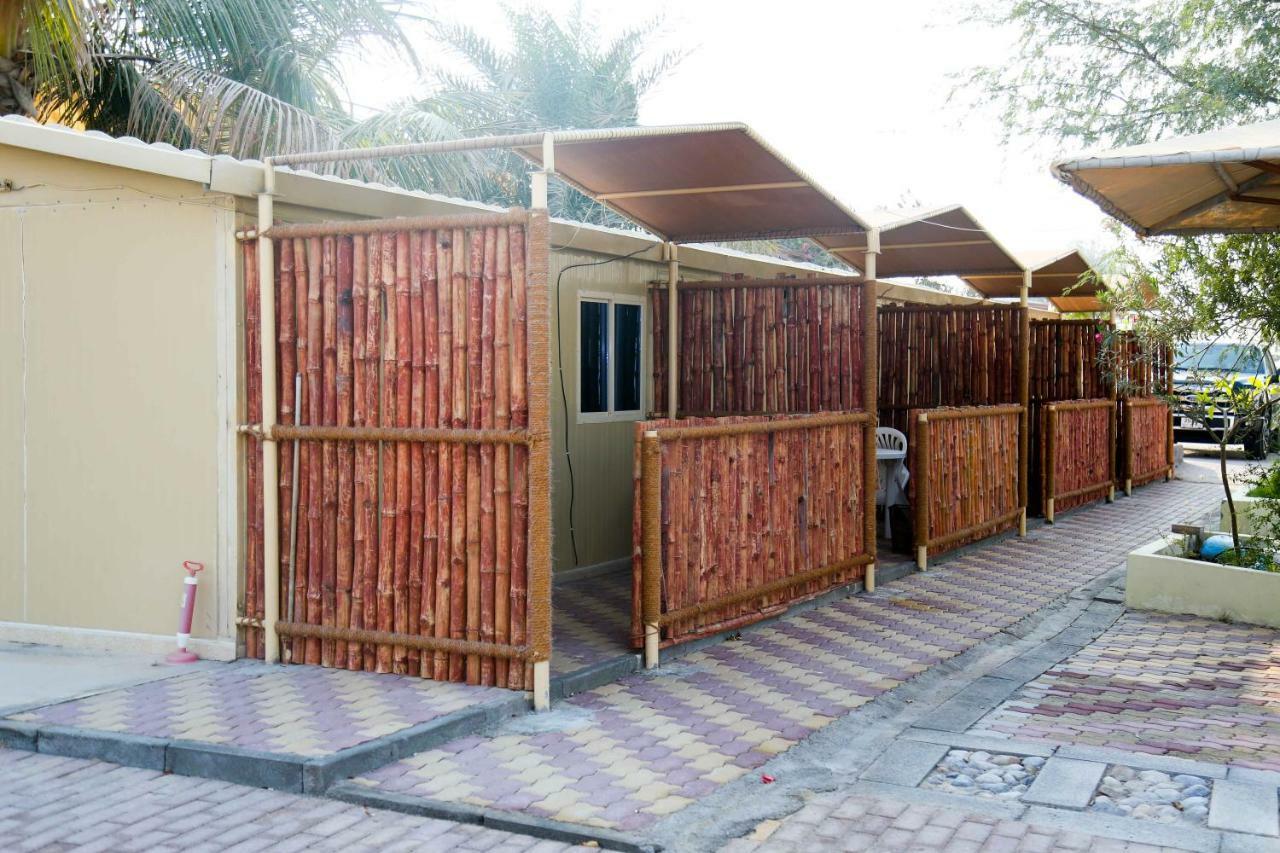 Divers Home Ras al-Khaimah Exteriör bild